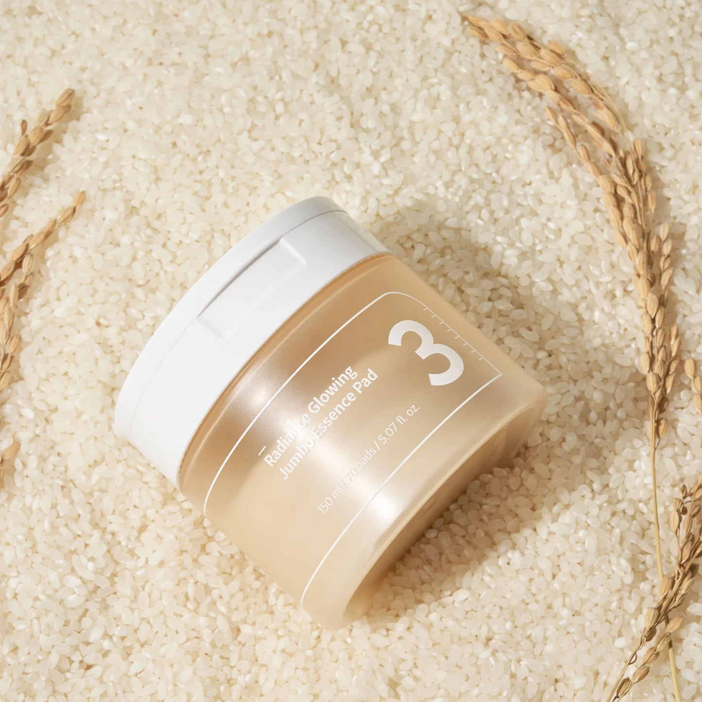 Numbuzin - No.3 Radiance Glowing Jumbo Essence Pad