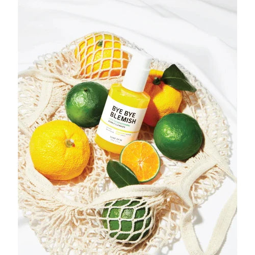 SOME BY MI - Bye Bye Blemish Vita Tox Brightening Bubble Cleanser