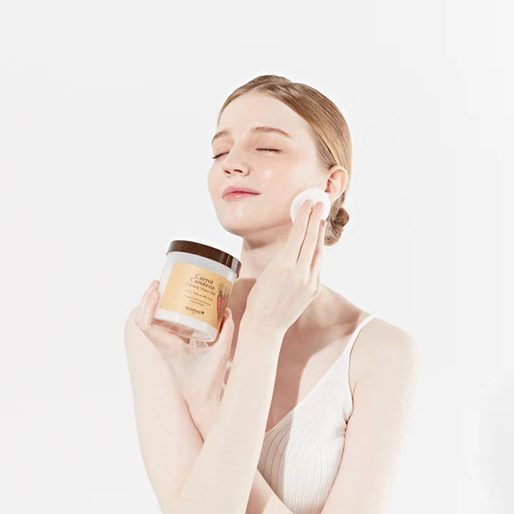 Skinfood - Carrot Carotene Calming Water Toner Pad