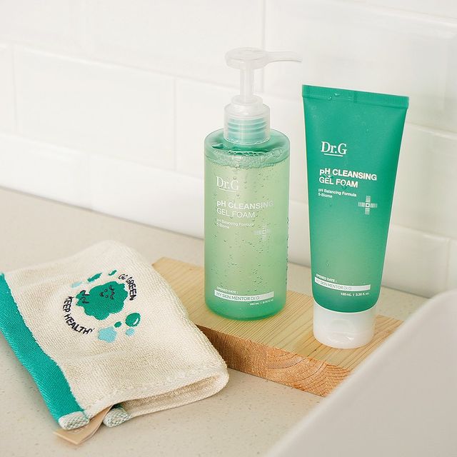 Dr. G pH Cleansing Gel Foam