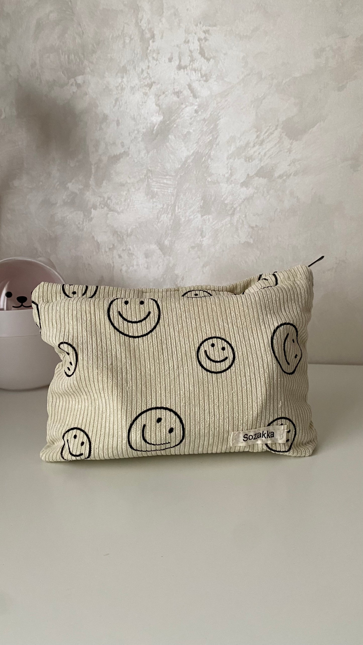 Makeup bag - Pouch 💐حقيبة ميك اب