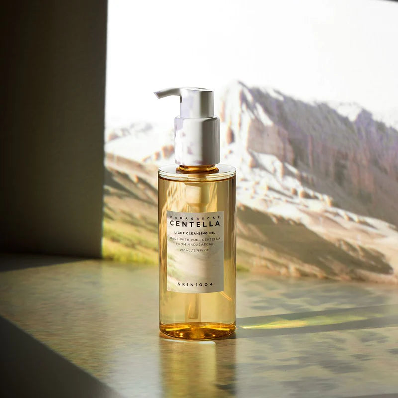 SKIN1004 - Madagascar Centella Light Cleansing Oil