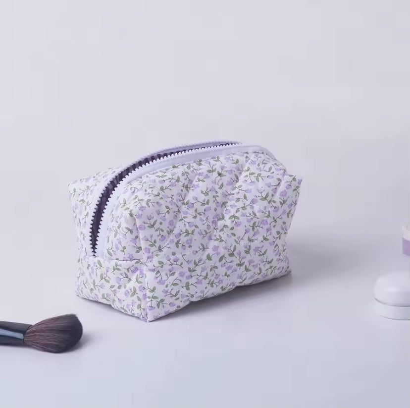Makeup pouch & bag | حقيبة وشنتة ميك اب
