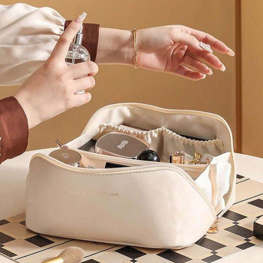 Makeup chic Bag | حقيبة مكياج أنيقة