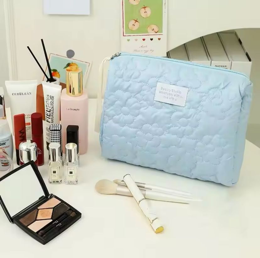 Makeup & skincare Bag