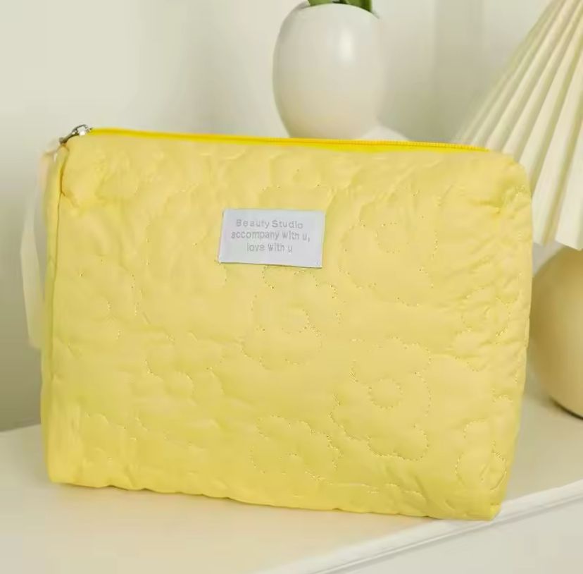 Makeup & skincare Bag