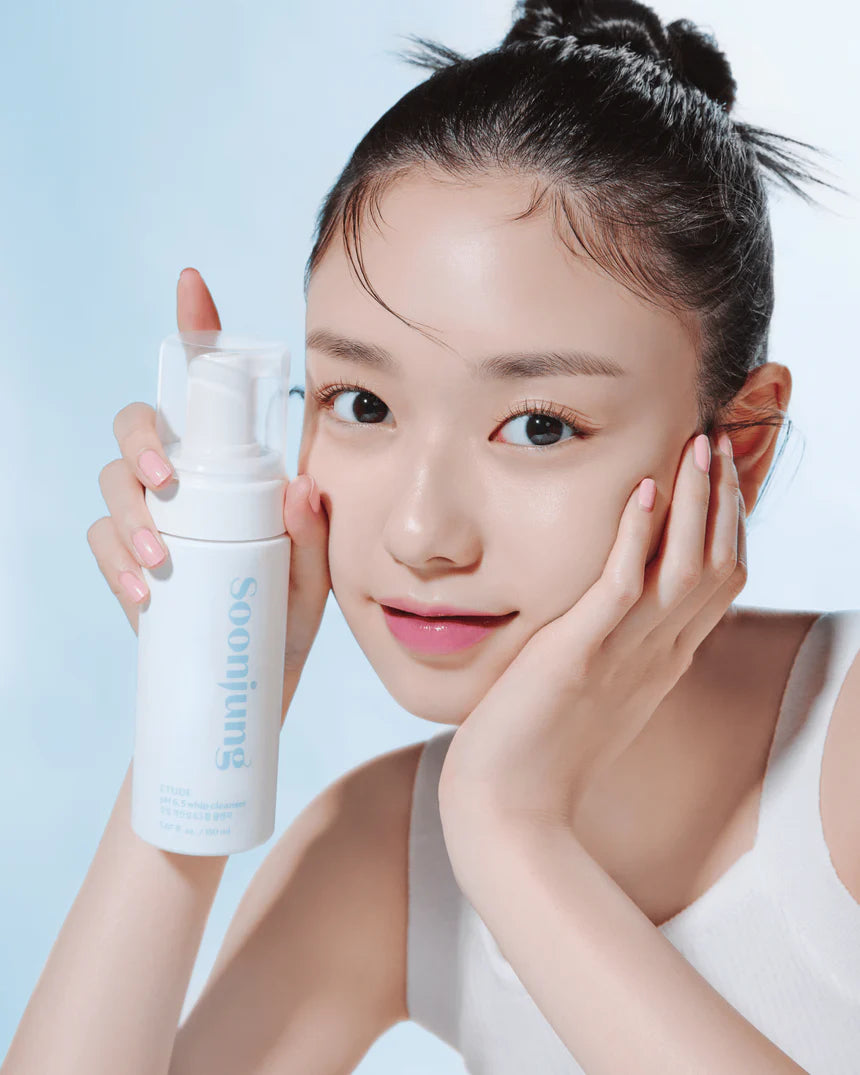 ETUDE - Soon Jung pH 6.5 Whip Cleanser