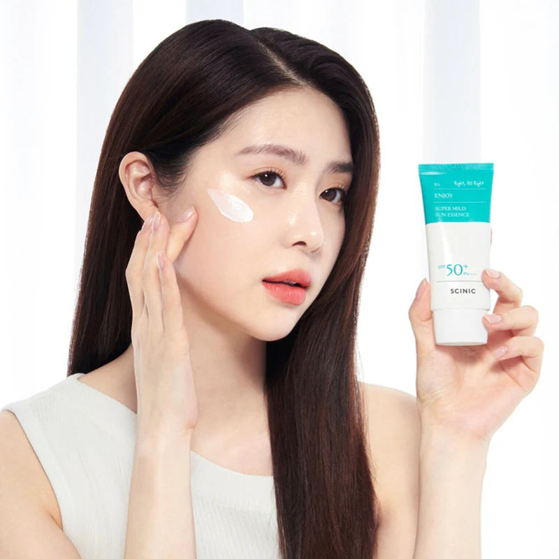 SCINIC - Enjoy Super Mild Sun Essence