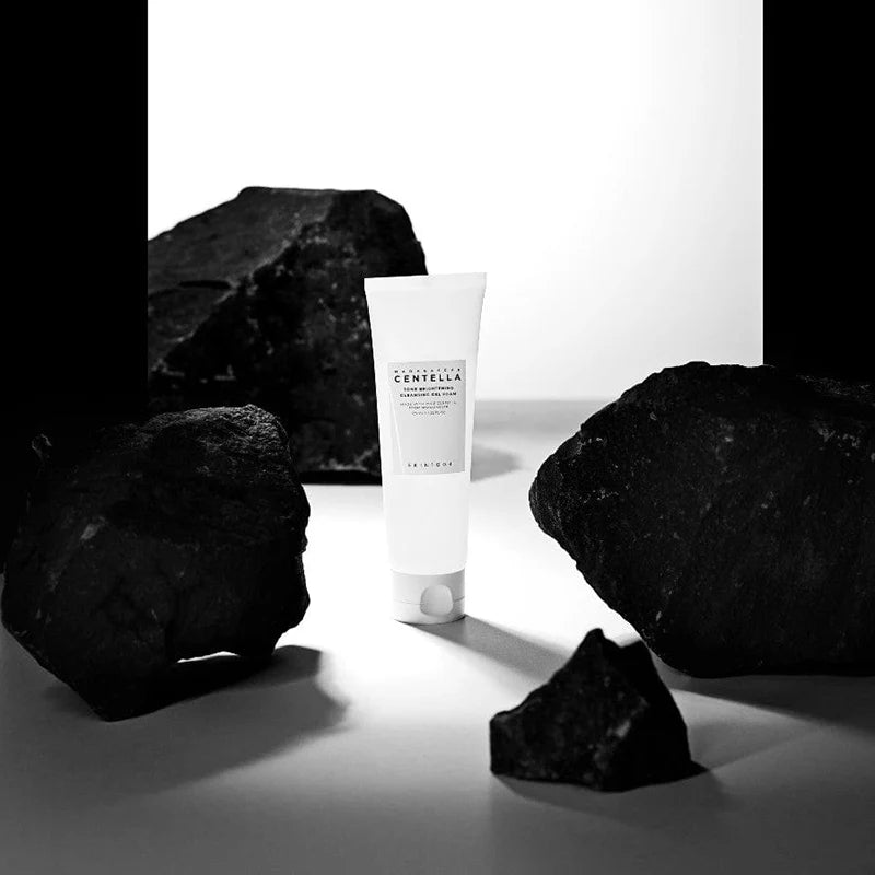 SKIN1004 - Madagascar Centella Tone Brightening Cleansing Gel Foam